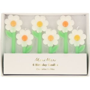 DAISY CANDLES