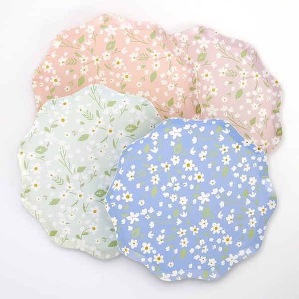 Ditsy Floral Dinner Plates